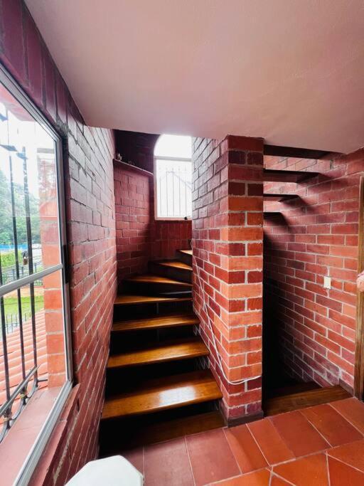 Hermosa Casa , Con Parqueadero En Rionegro Cerca Al Aeropuertoヴィラ エクステリア 写真